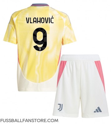 Juventus Dusan Vlahovic #9 Replik Auswärtstrikot Kinder 2024-25 Kurzarm (+ Kurze Hosen)